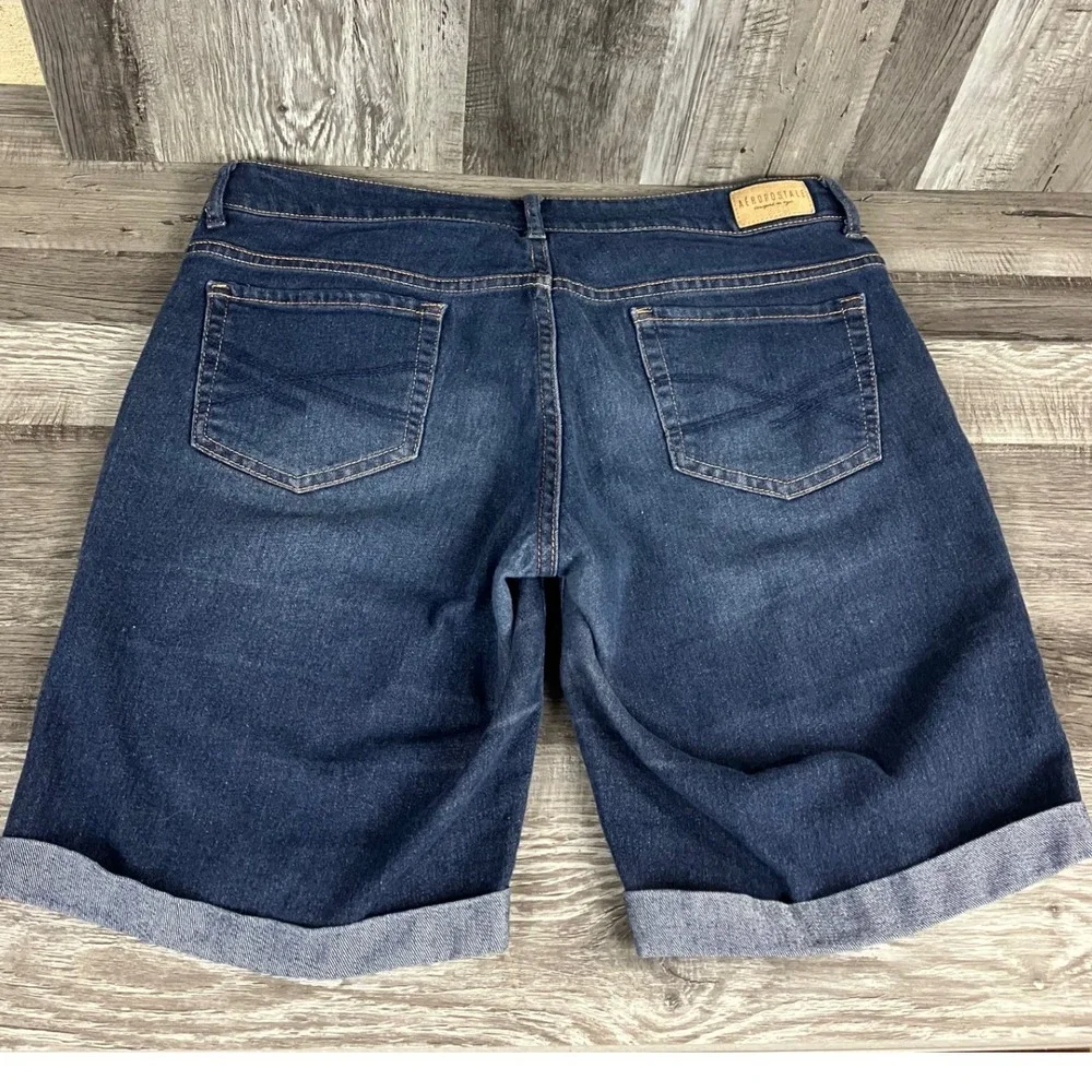 Aeropostale Womens Dark Wash Denim Bermuda Shorts Cuffed Mid Rise Size 6 Stretch
